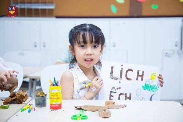 ĐỂ TRẺ PHÁT TRIỂN NĂNG LỰC NGÔN NGỮ MÀ KHÔNG NHÀM CHÁN, KHÔNG SỢ KIẾN THỨC TRƯỚC KHI VÀO LỚP 1