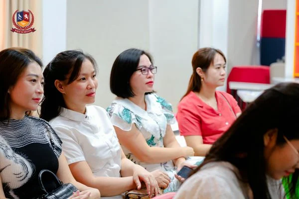 NHỮNG PHÚT GIÂY LẮNG ĐỌNG TẠI LỄ TRƯỞNG THÀNH - HỌC SINH KHỐI 5 (NIÊN KHÓA 2018-2023)