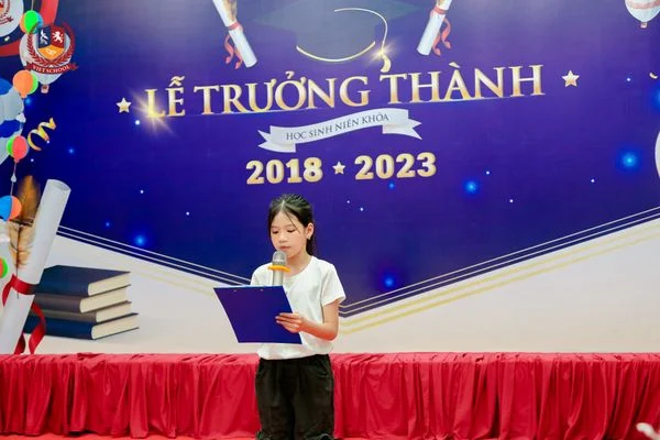 XÚC ĐỘNG LÁ THƯ CẢM ƠN CỦA HỌC SINH KHỐI 5 ĐỌC TẠI LỄ TRƯỞNG THÀNH