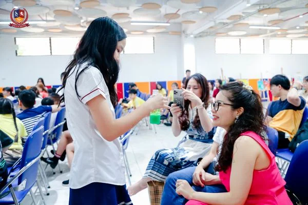 VIETSCHOOL SCIENCE FAIR 2023: DẤU ẤN KHÓ QUÊN CỦA NHỮNG “NHÀ KHOA HỌC NHÍ”