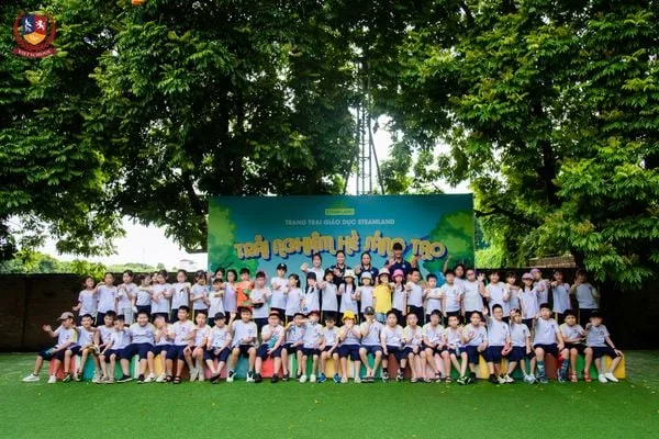 KHỐI 4 KHÁM PHÁ KHOA HỌC, RÈN KỸ NĂNG CHẾ TẠO VÀ TÌM HIỂU NGHỆ THUẬT DÂN GIAN TẠI STEAMLAND