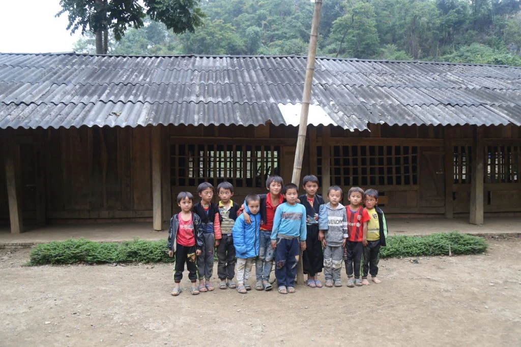 NHẬT KÝ: CHƯƠNG TRÌNH “ÁO ẤM VÙNG CAO” – LỜI HỨA TRỞ LẠI SƯỞI ẤM NHỮNG NỤ CƯỜI