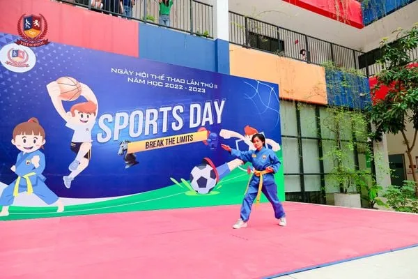 KHAI MẠC NGÀY HỘI THỂ THAO - SPORTS DAY TOÀN TRƯỜNG LẦN THỨ II: RỢP TRỜI SẮC XANH HÀO HÙNG