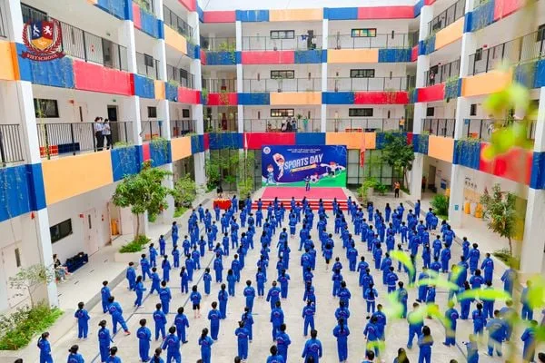 KHAI MẠC NGÀY HỘI THỂ THAO - SPORTS DAY TOÀN TRƯỜNG LẦN THỨ II: RỢP TRỜI SẮC XANH HÀO HÙNG
