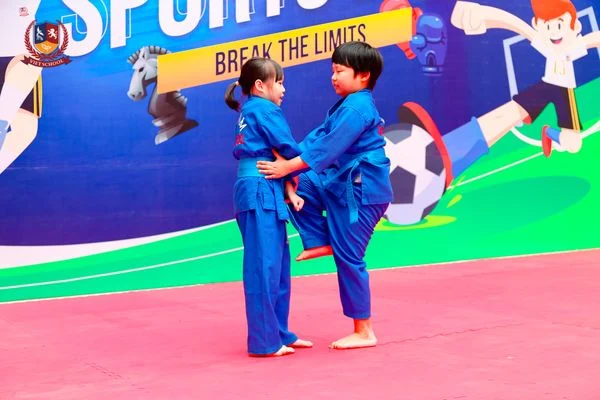 BẮT TRỌN NHỮNG HÌNH ẢNH ẤN TƯỢNG TRONG HAI NGÀY THI ĐẤU TẠI SPORTS DAY II
