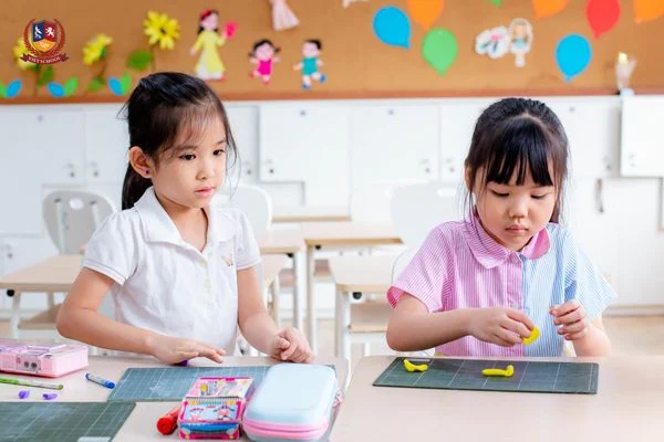 [CHUYỆN KỂ GIÁO VIÊN] HỌC TOÁN TƯ DUY Ở VIETSCHOOL THÚ VỊ NHƯ THẾ NÀO?