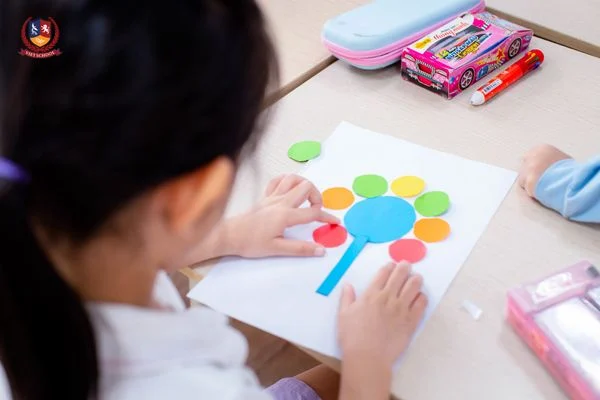 [CHUYỆN KỂ GIÁO VIÊN] HỌC TOÁN TƯ DUY Ở VIETSCHOOL THÚ VỊ NHƯ THẾ NÀO?