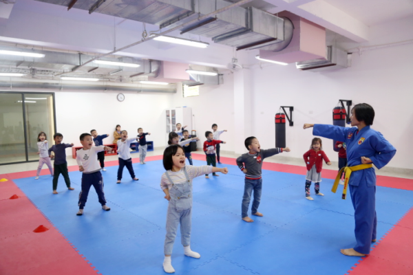 VIETSCHOOL CÙNG EM VÀO LỚP 1: NGÀY HỘI TRẢI NGHIỆM TUYỆT VỜI