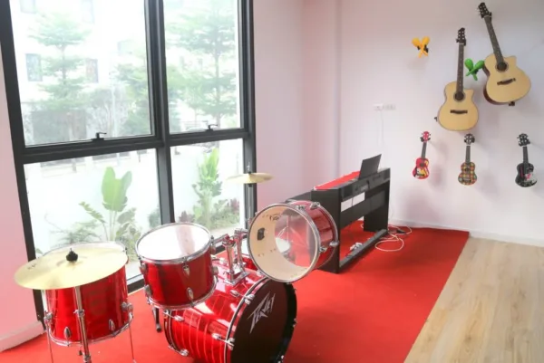 Hành trình khám phá Vietschool