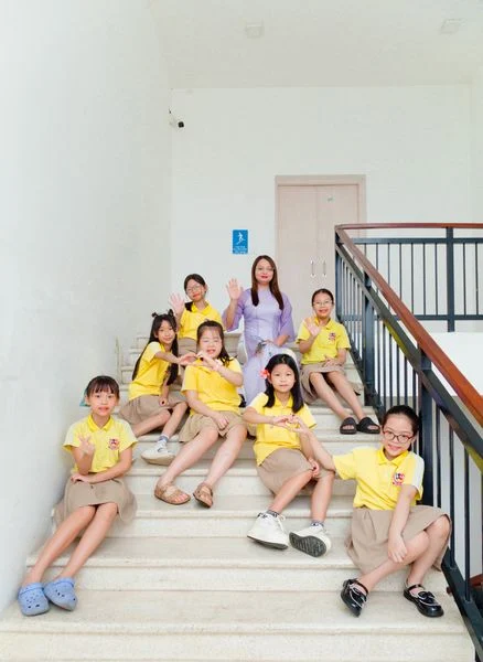 [KEEP THE MEMORIES] THÁNG NĂM RỰC RỠ
