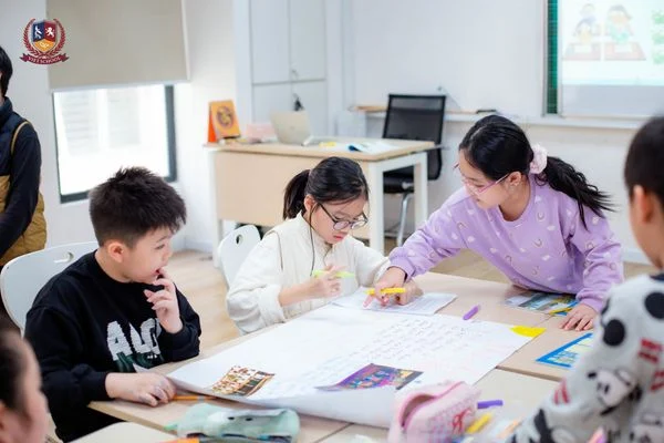 “ĐI” DỌC VÙNG DUYÊN HẢI MIỀN TRUNG CÙNG VIETSCHOOLERS KHỐI 4 QUA TIẾT HỌC LỊCH SỬ & ĐỊA LÝ