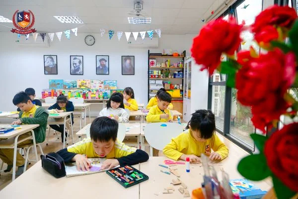 MĨ THUẬT – GIỜ HỌC CỦA SỨC SÁNG TẠO KHÔNG GIỚI HẠN