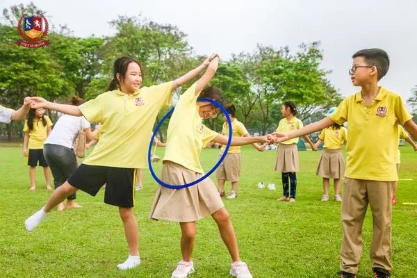 SMART TEAM KHỐI 3 - VẬN ĐỘNG THÔNG MINH KẾT TÌNH ĐỘI NHÓM