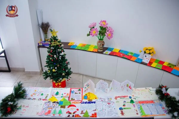 MESSAGES OF JOYFUL TIDINGS - DỰ ÁN TIẾNG ANH MANG NHỮNG THÔNG ĐIỆP YÊU THƯƠNG MÙA GIÁNG SINH