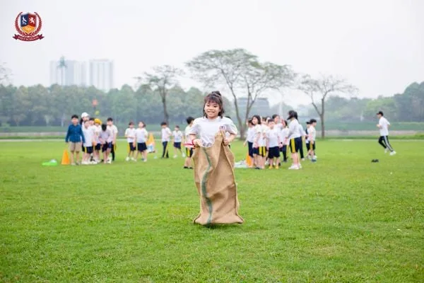 KHỐI 3 VẬN ĐỘNG THÔNG MINH - KẾT TÌNH ĐỘI NHÓM TẠI CÔNG VIÊN YÊN SỞ