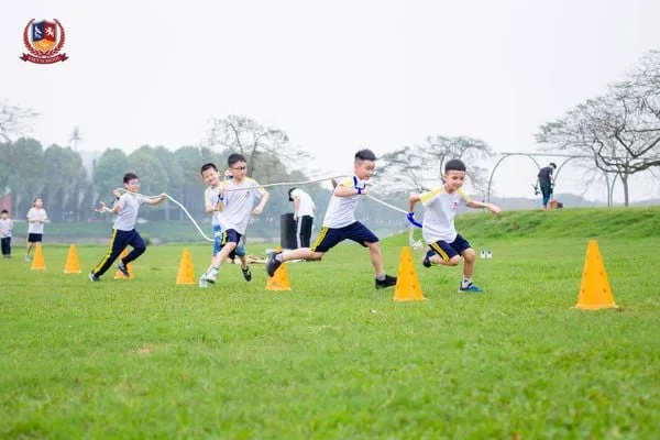 KHỐI 3 VẬN ĐỘNG THÔNG MINH - KẾT TÌNH ĐỘI NHÓM TẠI CÔNG VIÊN YÊN SỞ