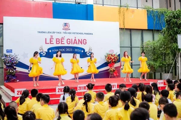 LỄ BẾ GIẢNG NĂM HỌC 2023-2024: TRỌN VẸN MỘT HÀNH TRÌNH HẠNH PHÚC
