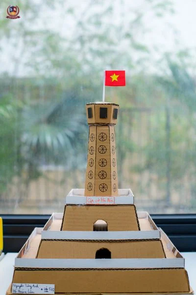 DÒNG CHẢY LỊCH SỬ, VĂN HÓA VIỆT SỐNG ĐỘNG TRÊN SA BÀN, MÔ HÌNH CỦA VIETSCHOOLERS