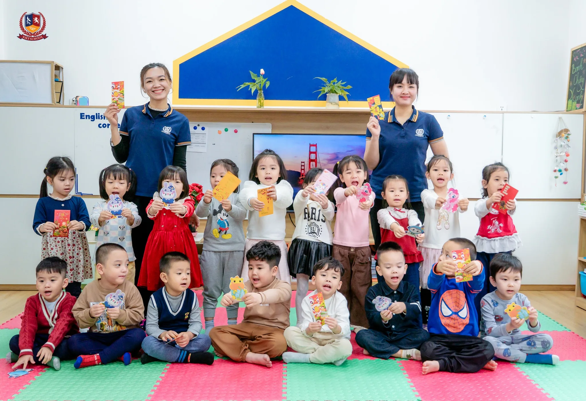 mầm non Vietschool