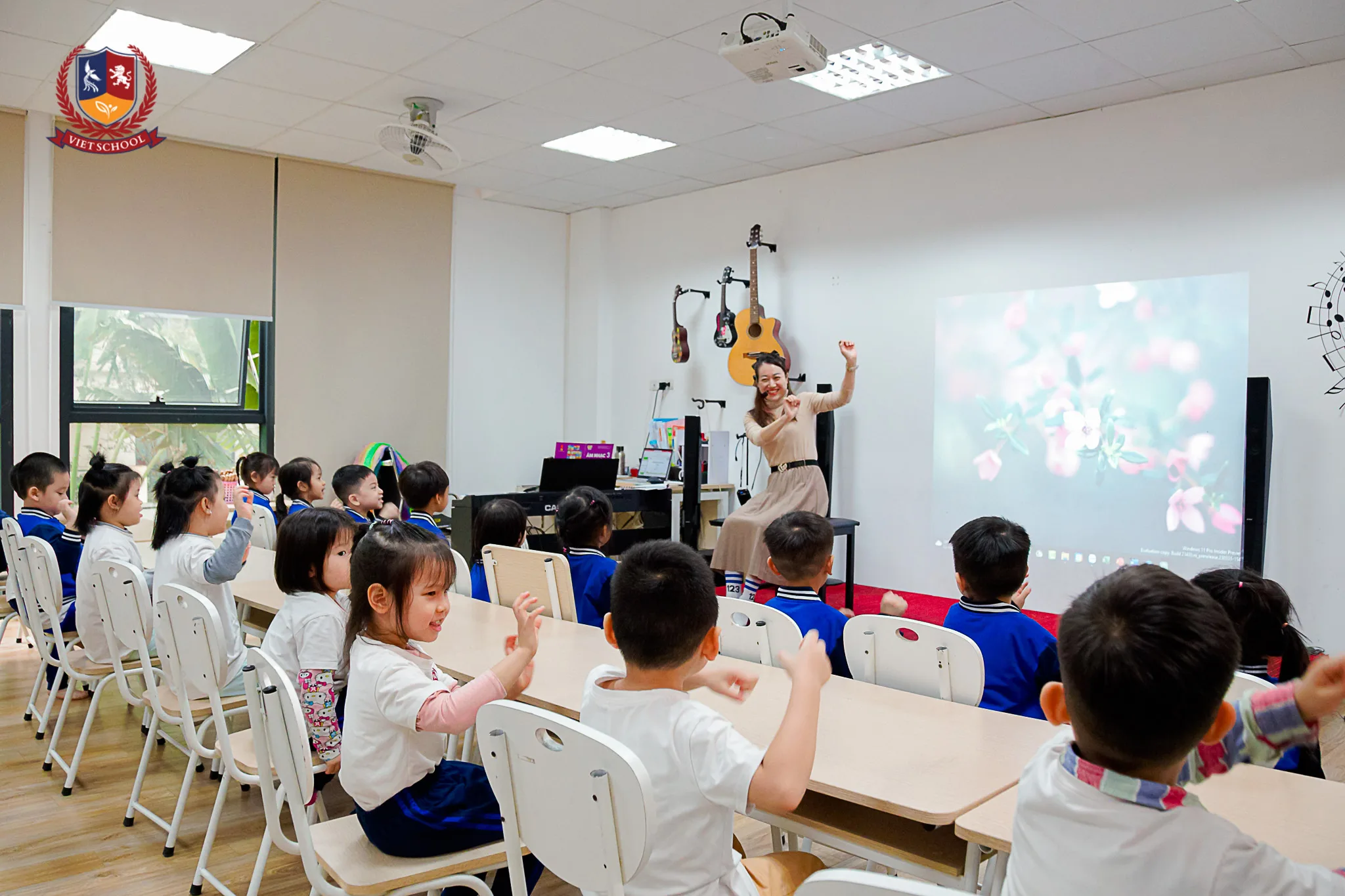 Phòng Âm nhạc chờ đón những nhạc công tài ba