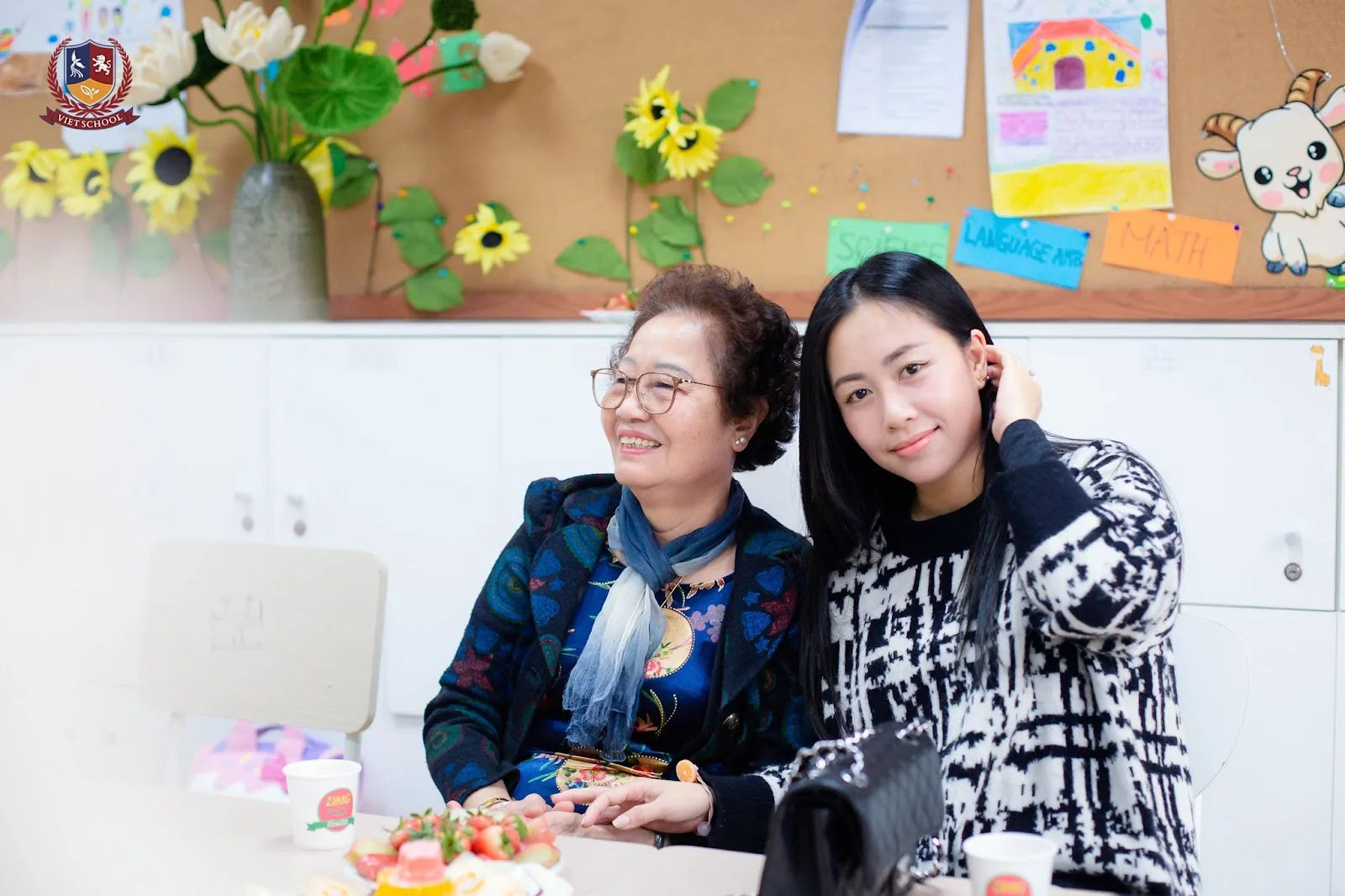 VIETSCHOOL NEWSLETTER 03/2024 - BẢN TIN THÁNG 03/2024