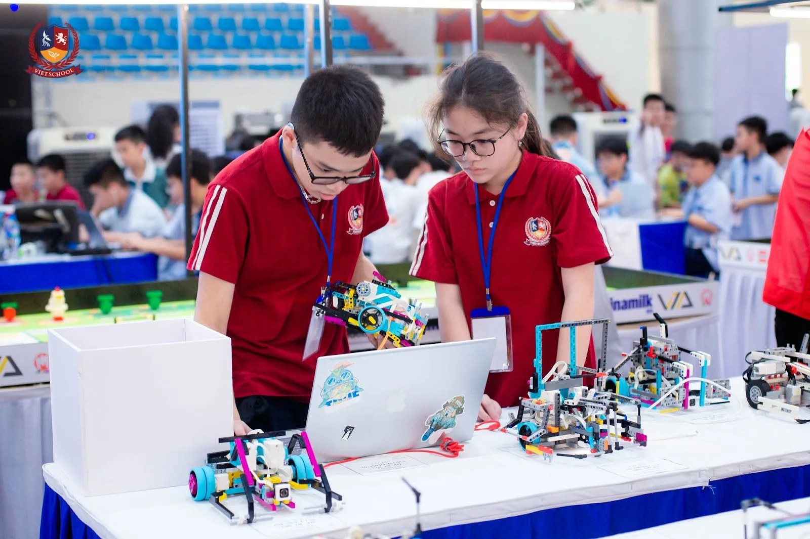 CHƯƠNG TRÌNH ROBOTICS CHUẨN QUỐC TẾ TỪ LEGO EDUCATION