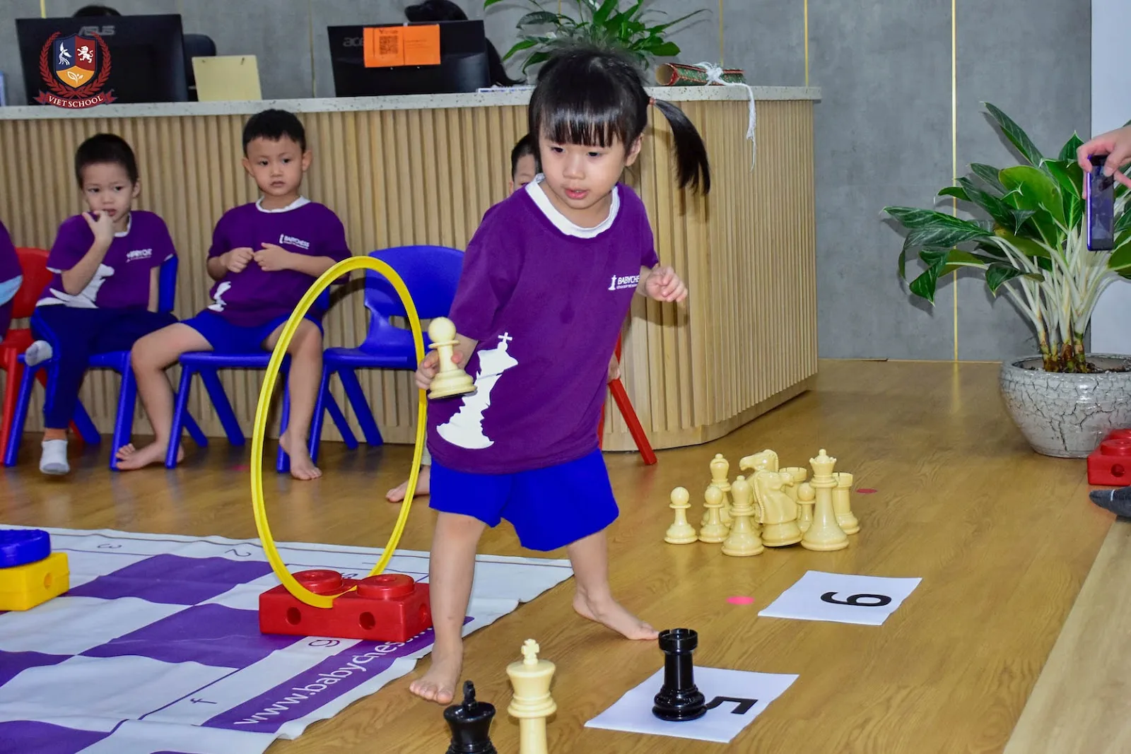 VIETSCHOOL NEWSLETTER 12/2023 - BẢN TIN THÁNG 12/2023 VIETSCHOOL