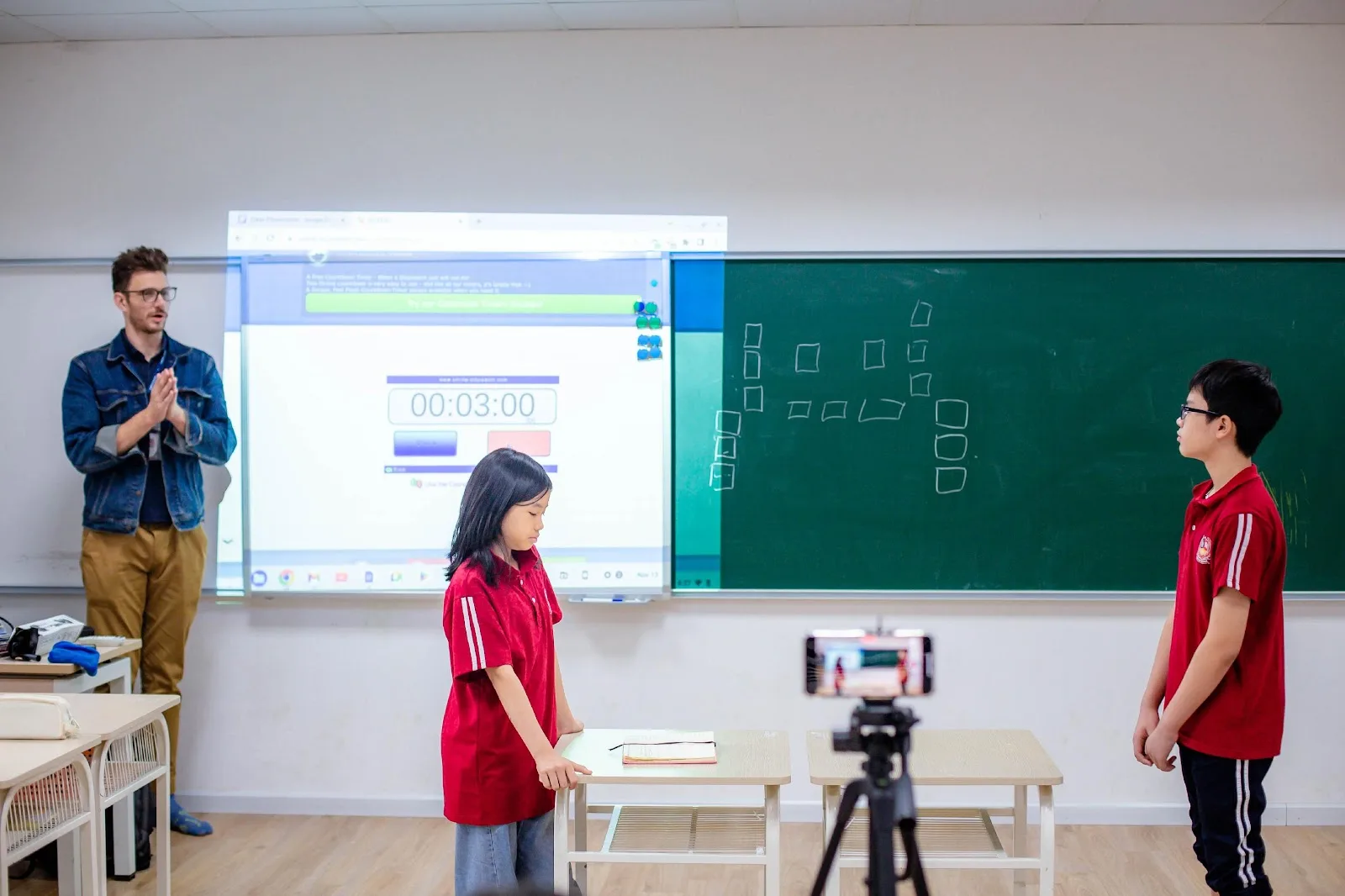 CHUYẾN TÀU THANH XUÂN VIETSCHOOL: HÀNH TRÌNH 5 NĂM RỰC RỠ