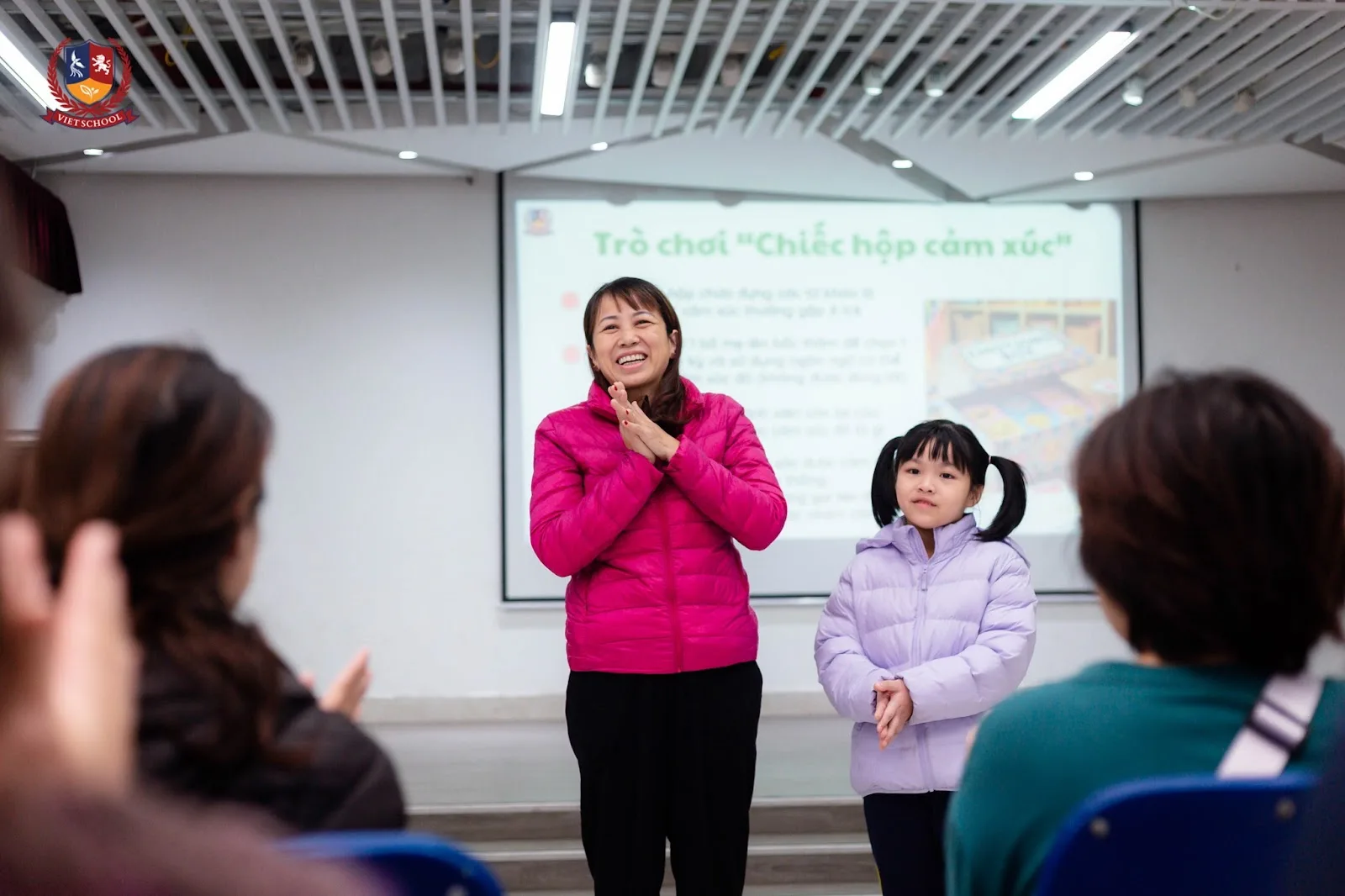 “HỌP PHỤ HUYNH” VUI VÀ CHẤT LƯỢNG NHƯ Ở VIETSCHOOL