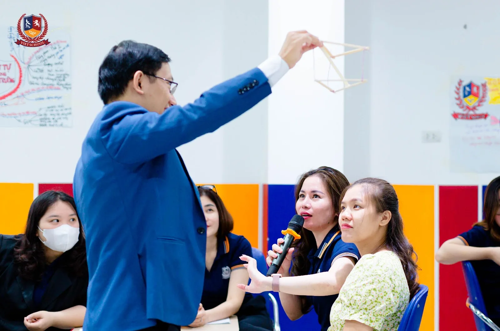 CHUYẾN TÀU THANH XUÂN VIETSCHOOL: HÀNH TRÌNH 5 NĂM RỰC RỠ