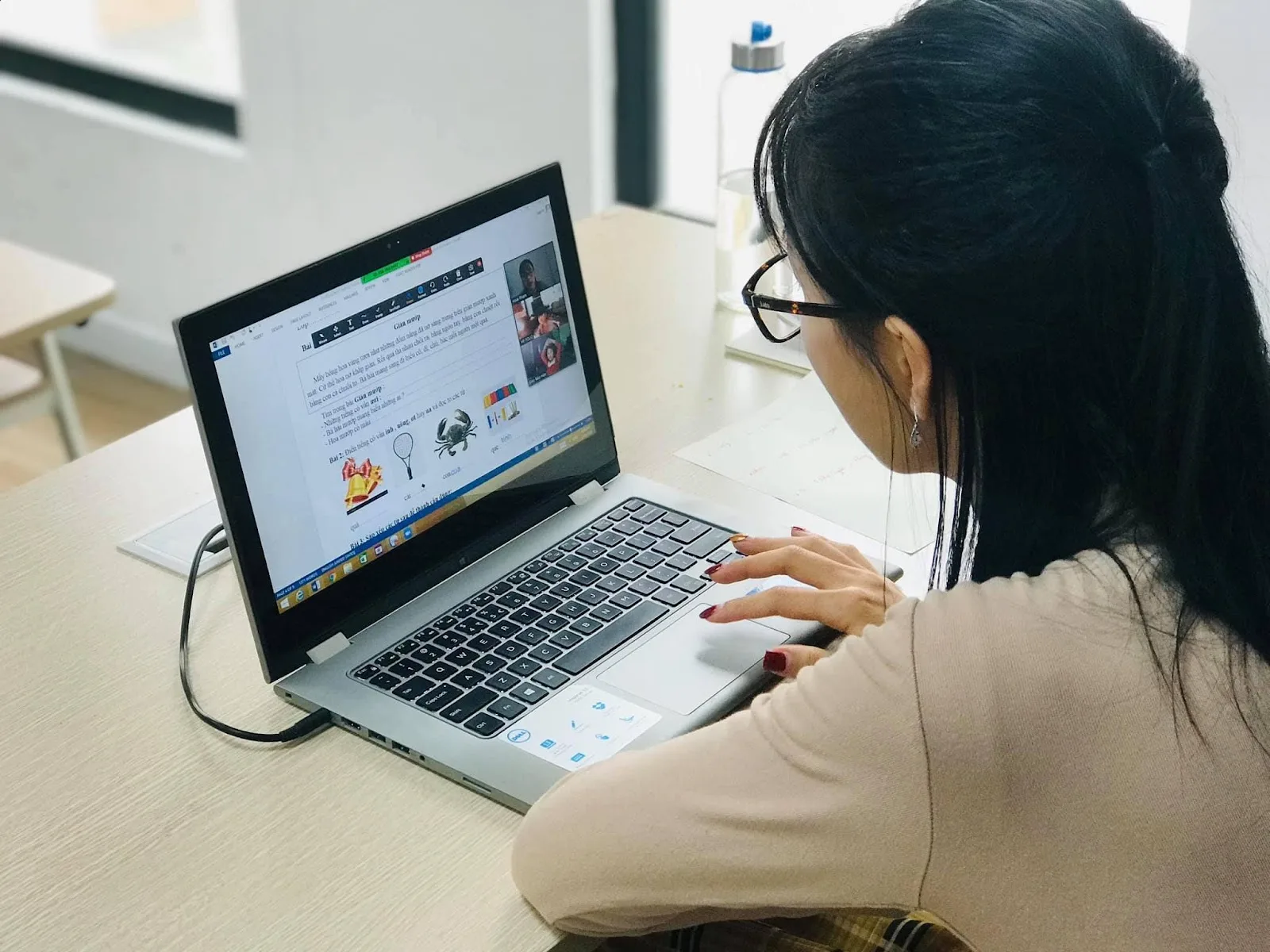 CHUYẾN TÀU THANH XUÂN VIETSCHOOL: HÀNH TRÌNH 5 NĂM RỰC RỠ Những giờ học trực tuyến giữa đại dịch Covid-19.