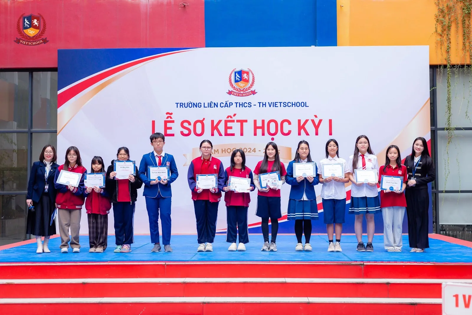 SƠ KẾT HỌC KỲ I NĂM HỌC 2024-2025: HÀNH TRÌNH NỖ LỰC VÀ TRÀN ĐẦY CẢM HỨNG