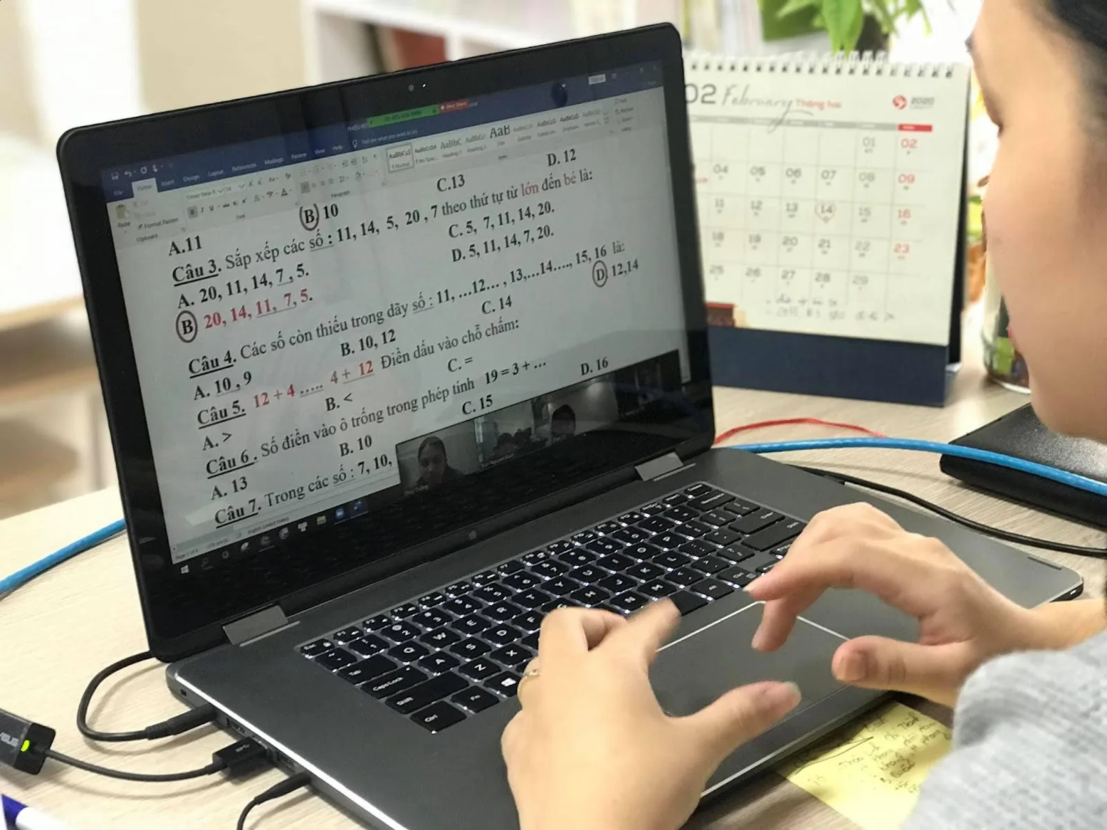 CHUYẾN TÀU THANH XUÂN VIETSCHOOL: HÀNH TRÌNH 5 NĂM RỰC RỠ Những giờ học trực tuyến giữa đại dịch Covid-19.