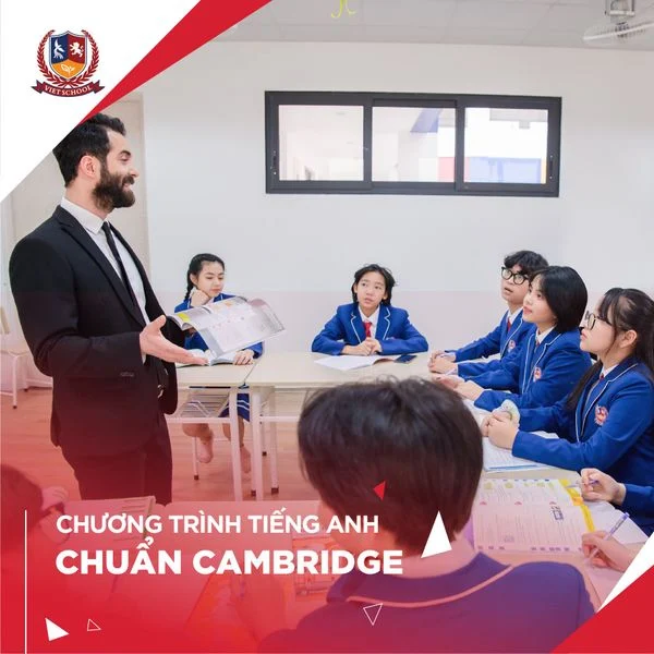 CHỌN TRƯỜNG CẤP 2: VÌ CON HAY VÌ MẸ?