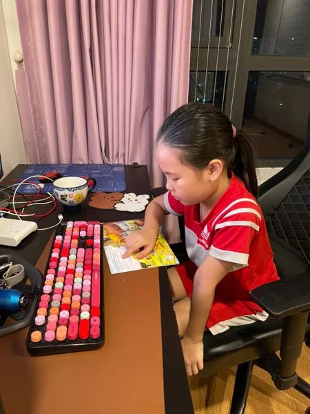 VIETSCHOOLERS DUY TRÌ THÓI QUEN ĐỌC SÁCH KHI NGHỈ HÈ