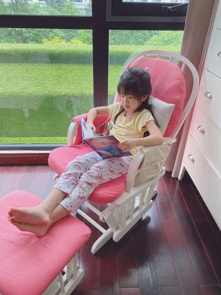 VIETSCHOOLERS DUY TRÌ THÓI QUEN ĐỌC SÁCH KHI NGHỈ HÈ