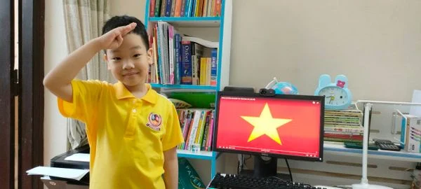 TIẾNG TRỐNG TRƯỜNG VANG LÊN, ĐÁNH DẤU NĂM HỌC MỚI BẮT ĐẦU