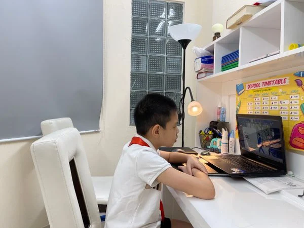 TIẾNG TRỐNG TRƯỜNG VANG LÊN, ĐÁNH DẤU NĂM HỌC MỚI BẮT ĐẦU