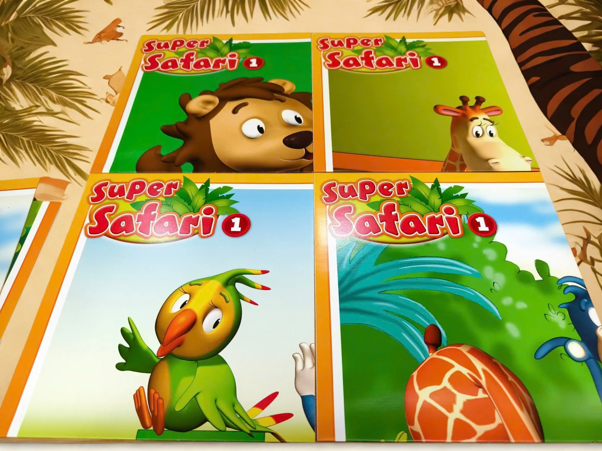 GIÁO TRÌNH SUPER SAFARI - CHƠI, KHÁM PHÁ VÀ SÁNG TẠO ĐỂ “THẨM THẤU” TIẾNG ANH