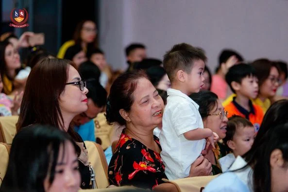ĐẠI NHẠC HỘI TỔNG KẾT NĂM HỌC 2023-2024: TRỌN VẸN NHỮNG TRANG NHẬT KÝ YÊU THƯƠNG