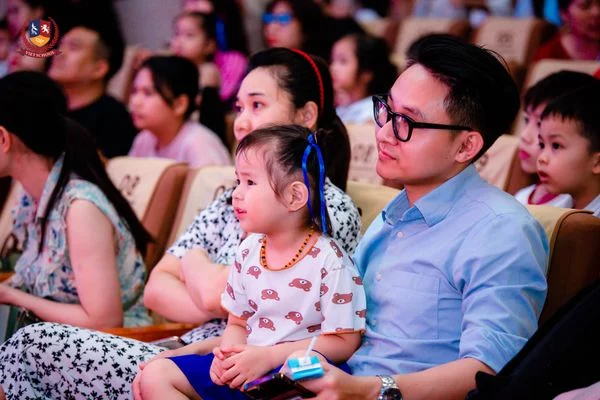 ĐẠI NHẠC HỘI TỔNG KẾT NĂM HỌC 2023-2024: TRỌN VẸN NHỮNG TRANG NHẬT KÝ YÊU THƯƠNG