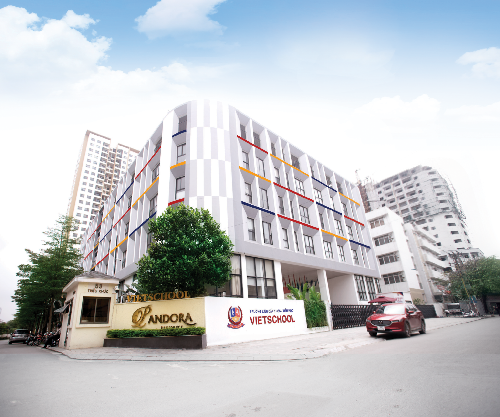 Hành trình tham quan hệ thống trường Vietschool