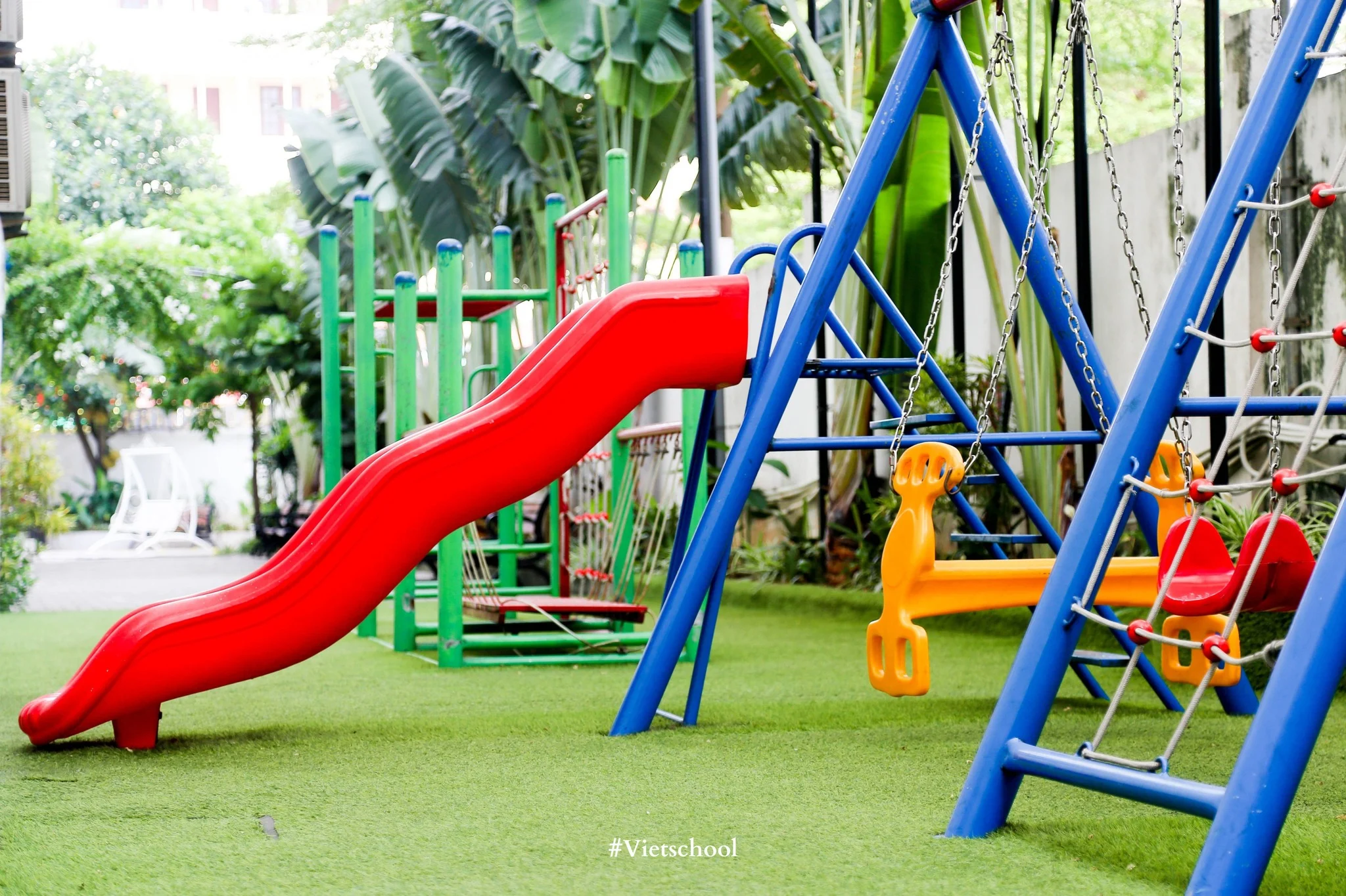 Hành trình tham quan hệ thống trường Vietschool