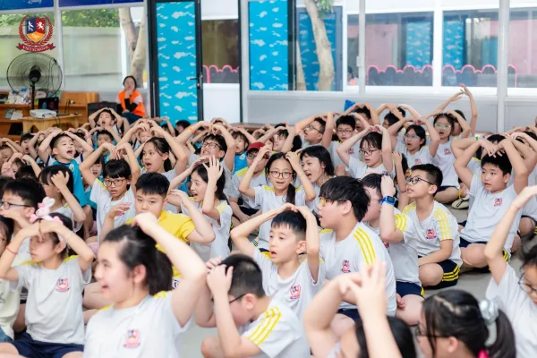 trường tiểu học nội trú