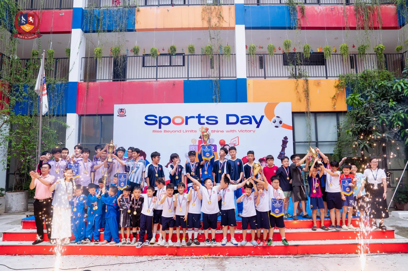 HỘI THAO VIETSCHOOL: “BÀI KIỂM TRA HỌC KỲ” ĐẶC BIỆT NUÔI DƯỠNG THỂ CHẤT VÀ BẢN LĨNH HỌC SINH