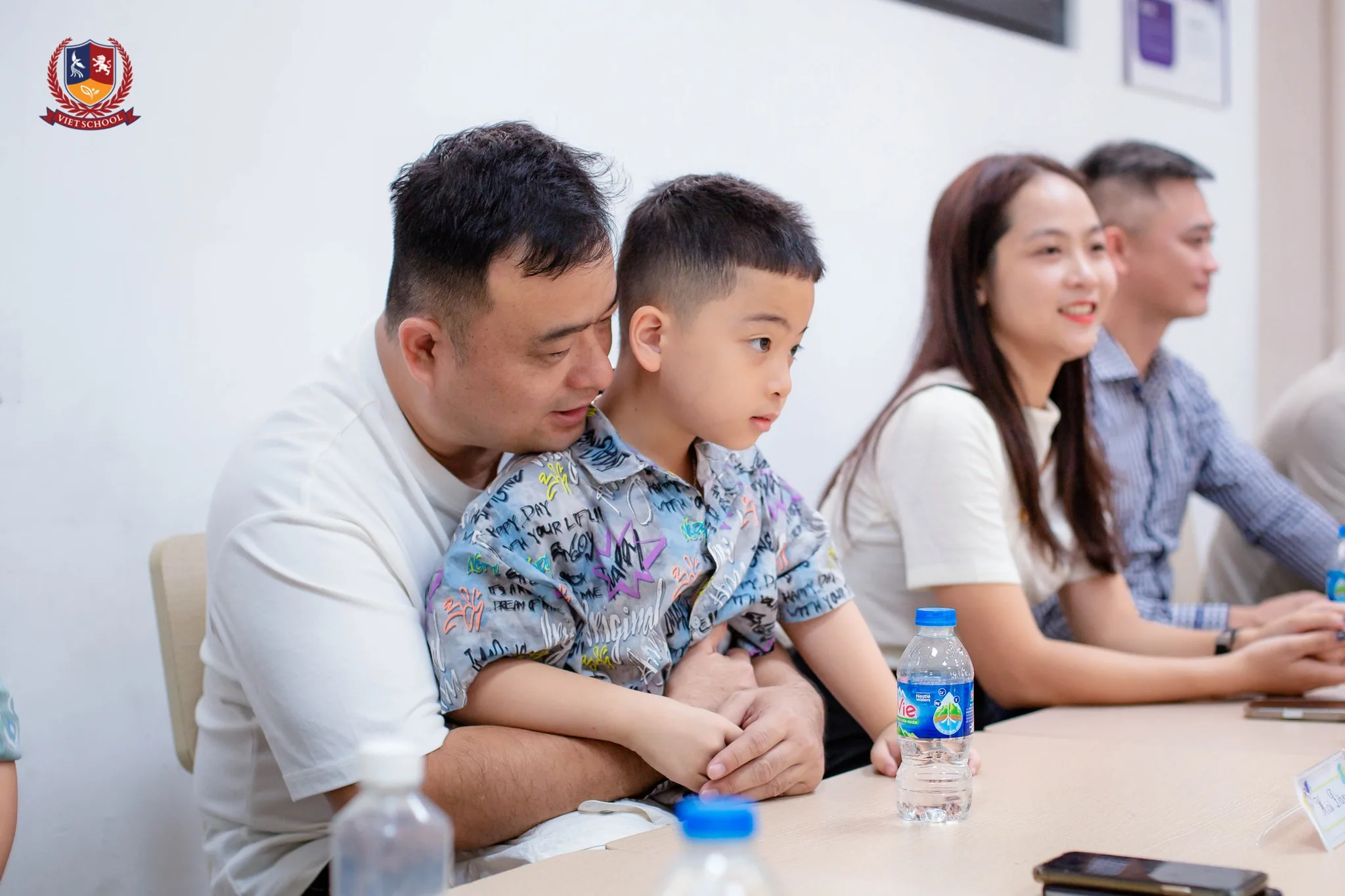 chuyển trường giữa học kỳ cho học sinh tiểu học