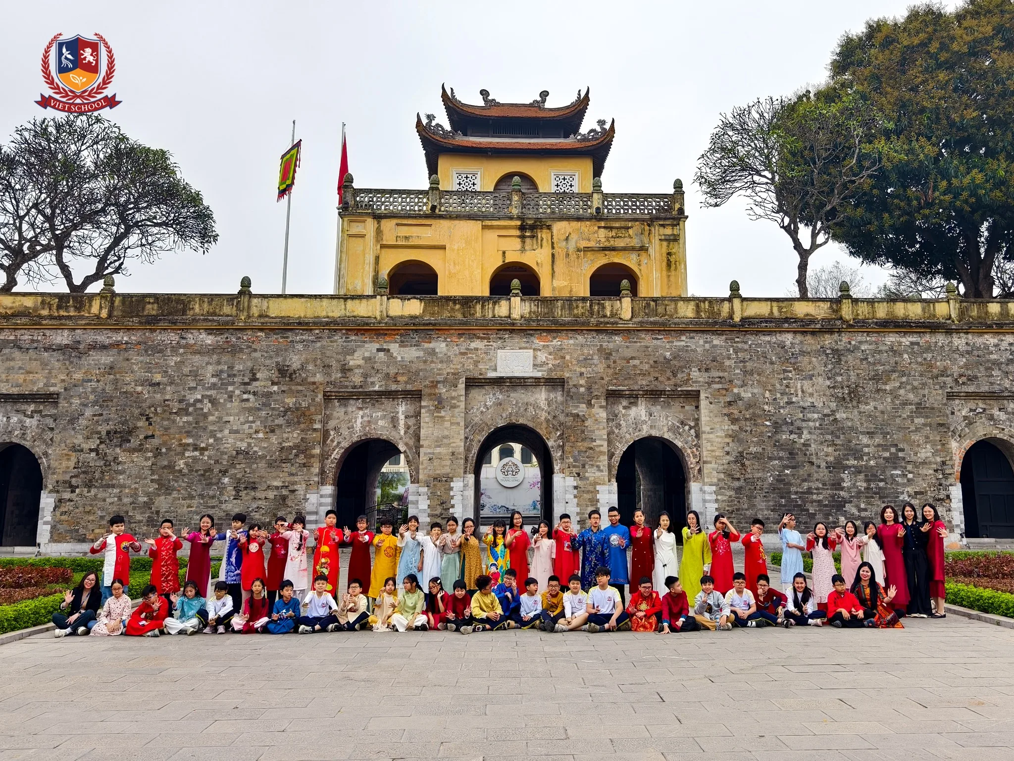 tham quan Hoàng Thành Thăng Long