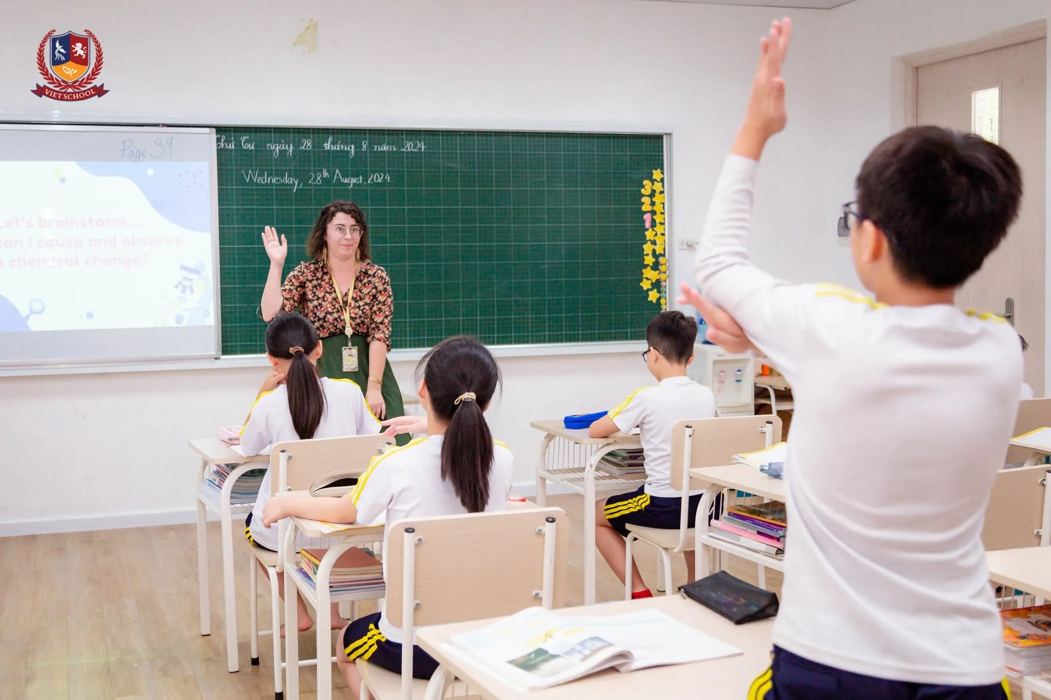 lớp 1 có học tiếng anh không
