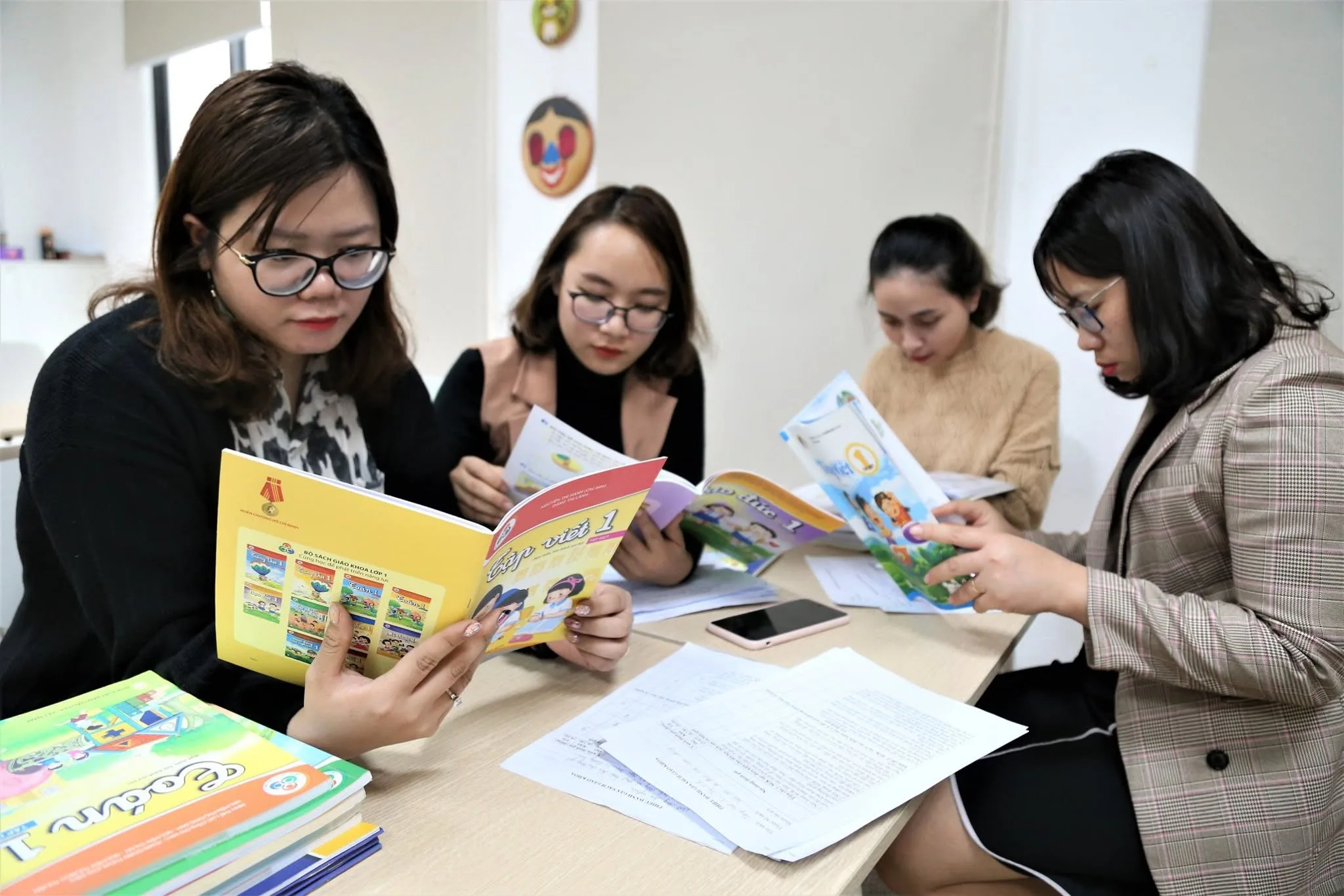 quy định sách giáo khoa tiểu học